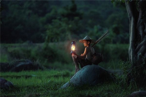 What does it mean to dream of a boy? What does it mean to dream of a boy?
