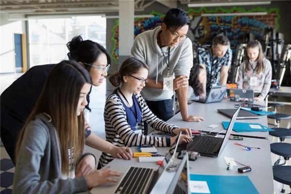 What does it mean to dream about your junior high school teacher? What does it mean to dream about your junior high school teacher?