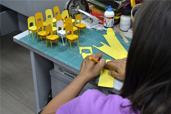 What does it mean to dream of being left-handed? What does it mean to dream of being left-handed?