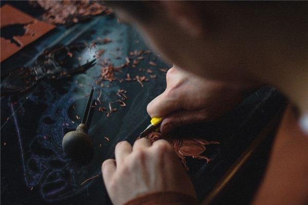 What does it mean to dream of a sculptor? What does it mean to dream of a sculptor?