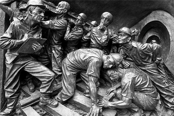 What does it mean to dream of miners? What does it mean to dream of miners?