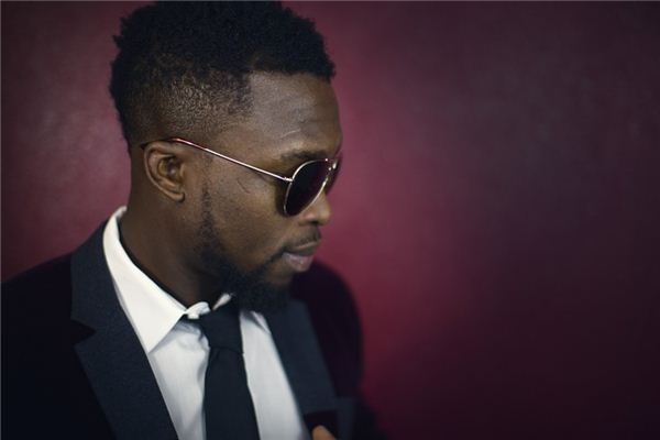 What does it mean to dream of a black person? What does it mean to dream of a black person?