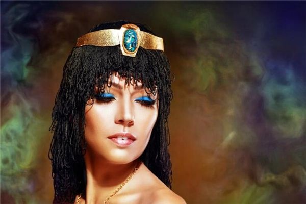 What does it mean to dream of Cleopatra? What does it mean to dream of Cleopatra?