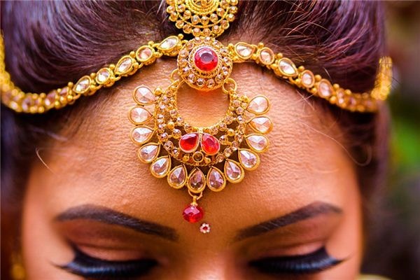 What does it mean to dream about one's forehead? What does it mean to dream about one's forehead?