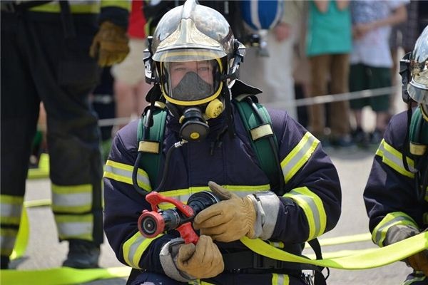 Dreaming of firefighters and firefighters