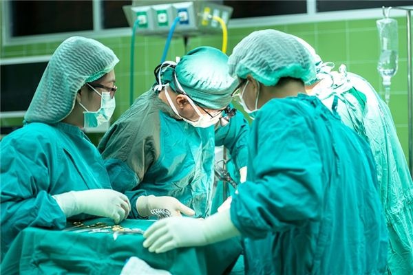What does it mean to dream of a doctor? What does it mean to dream of a doctor?