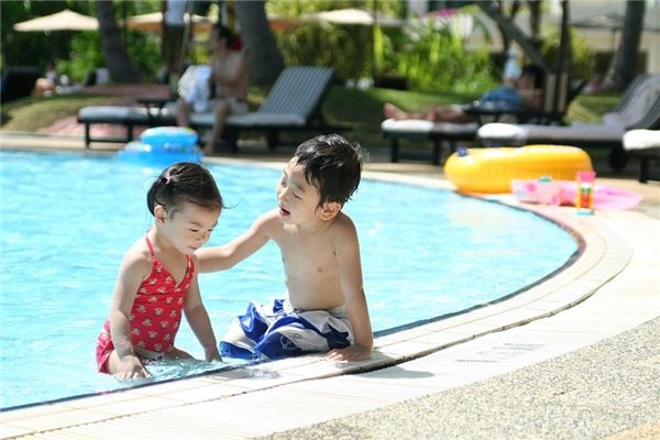 What does it mean to dream about your older brother? What does it mean to dream about your older brother?