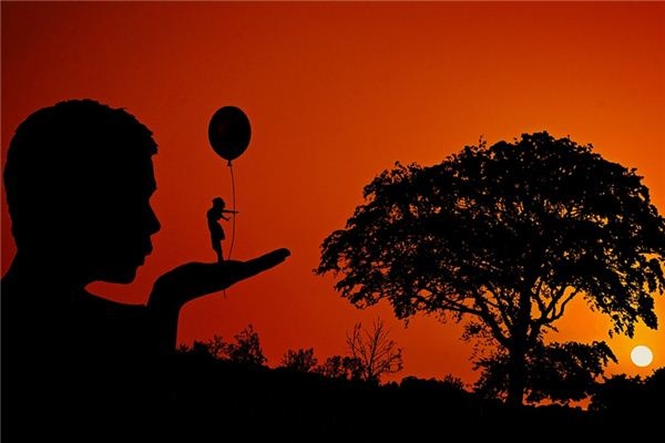 What does it mean to dream of giants? What does it mean to dream of giants?