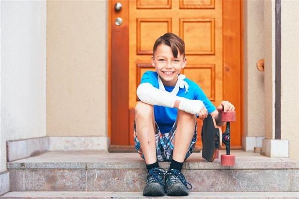 What does it mean to dream of a broken bone? What does it mean to dream of a broken bone?
