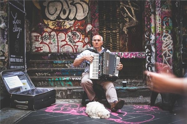 Dreaming of an organ player