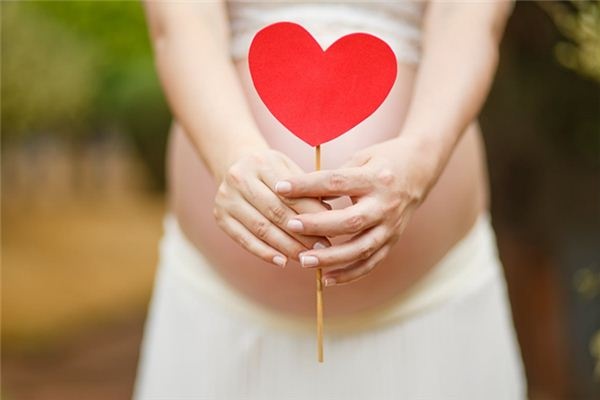 What does it mean to dream of a pregnant woman?