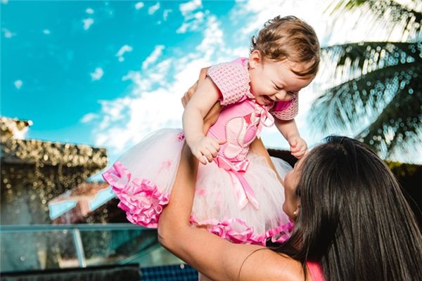 What does it mean to dream of a baby girl? What does it mean to dream of a baby girl?