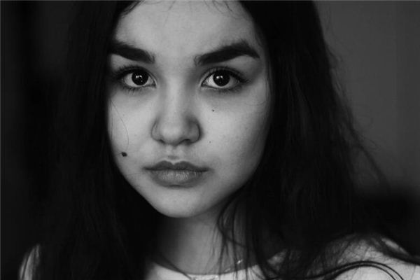 What does it mean to dream of having moles on your face? What does it mean to dream of having moles on your face?
