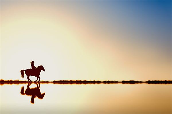 What does it mean to dream of riding a horse? What does it mean to dream of riding a horse?