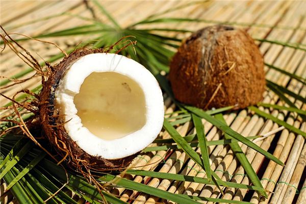 What does it mean to dream of coconuts?