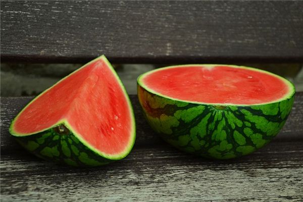 What does it mean to dream of a melon clock? What does it mean to dream of a melon clock?