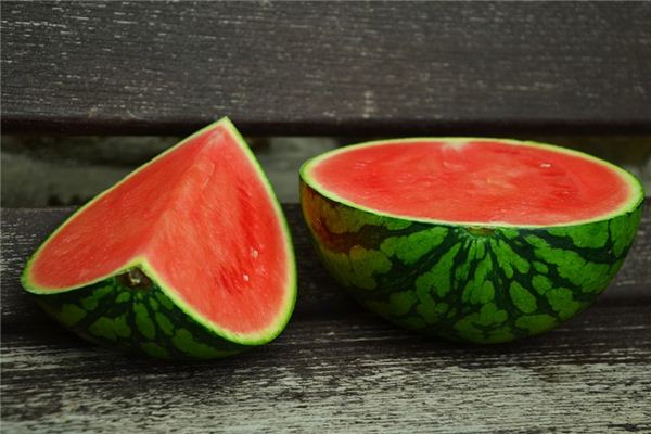What does it mean to dream of watermelon? What does it mean to dream of watermelon?