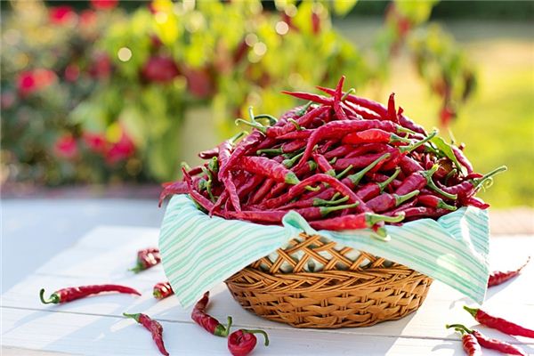 What does it mean to dream of chili peppers? What does it mean to dream of chili peppers?