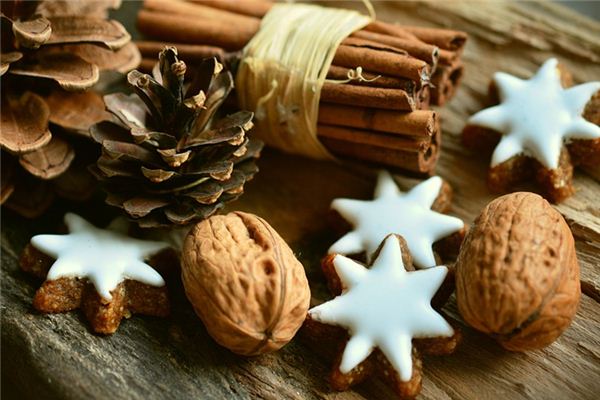 What does it mean to dream of walnuts? What does it mean to dream of walnuts?