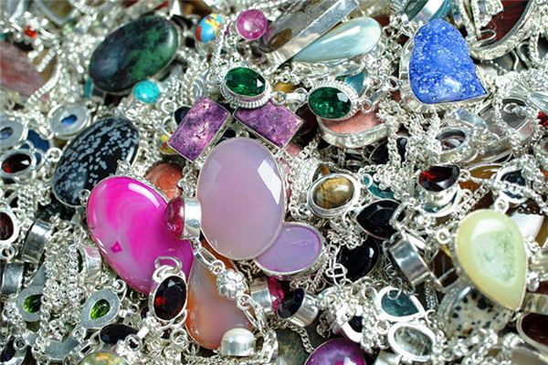 What does it mean to dream of Turkish jade? What does it mean to dream of Turkish jade?