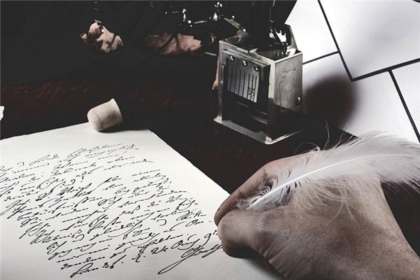 What does it mean to dream of writing poetry? What does it mean to dream of writing poetry?