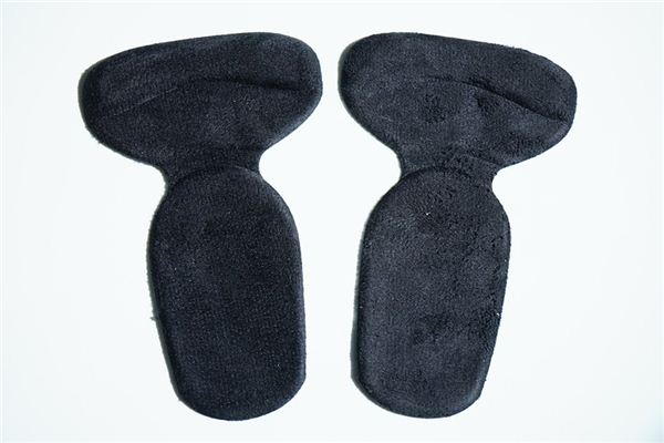 What does it mean to dream about shoe insoles?