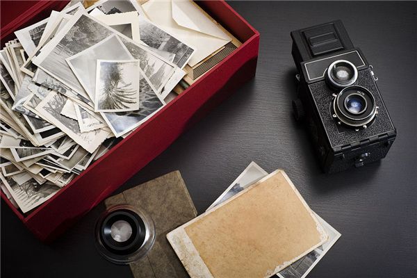 Dreaming of my grandmother's photo
