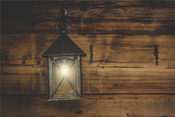 What does it mean to dream of lanterns? What does it mean to dream of lanterns?