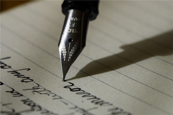 What does it mean to dream of a letter? What does it mean to dream of a letter?