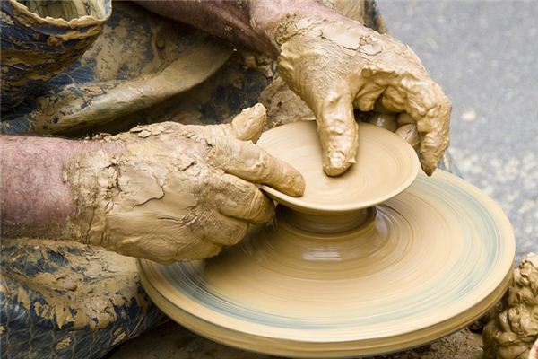 What does it mean to dream of ceramics? What does it mean to dream of ceramics?
