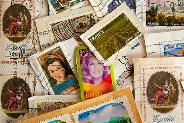 What does it mean to dream about stamps? What does it mean to dream about stamps?