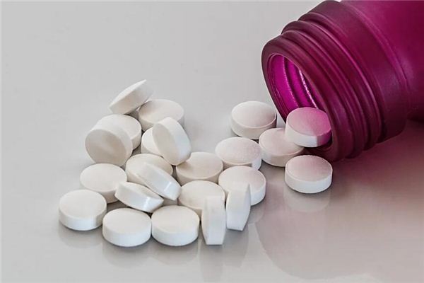 Dreaming of taking medicine