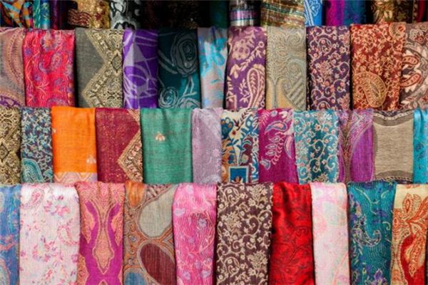 What does it mean to dream of cloth? What does it mean to dream of cloth?