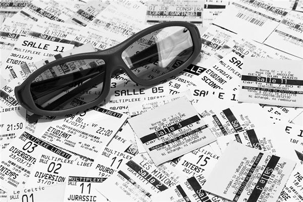 What does it mean to dream about movie tickets? What does it mean to dream about movie tickets?