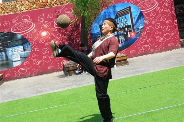 What does it mean to dream of playing Cuju (ancient Chinese football)? What does it mean to dream of playing Cuju (ancient Chinese football)?