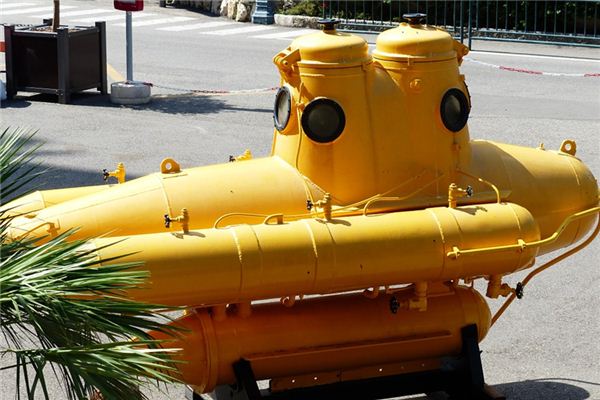 What does it mean to dream of a submarine? What does it mean to dream of a submarine?