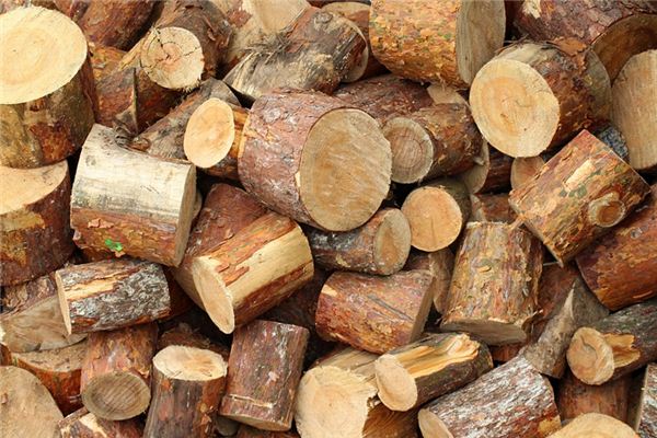What does it mean to dream of wood?