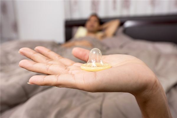 What does it mean to dream about condoms? What does it mean to dream about condoms?
