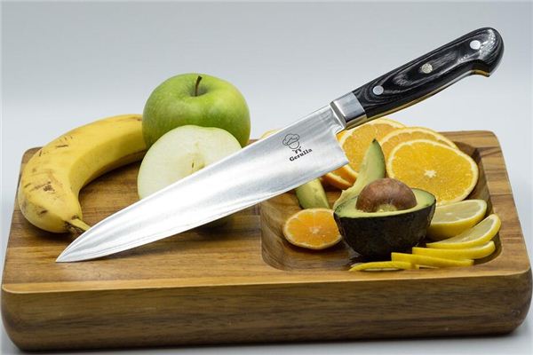 Dreaming of a small knife or fruit knife