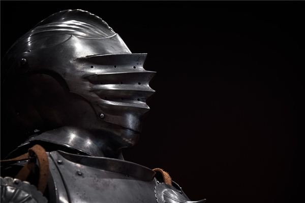What does it mean to dream of a helmet? What does it mean to dream of a helmet?