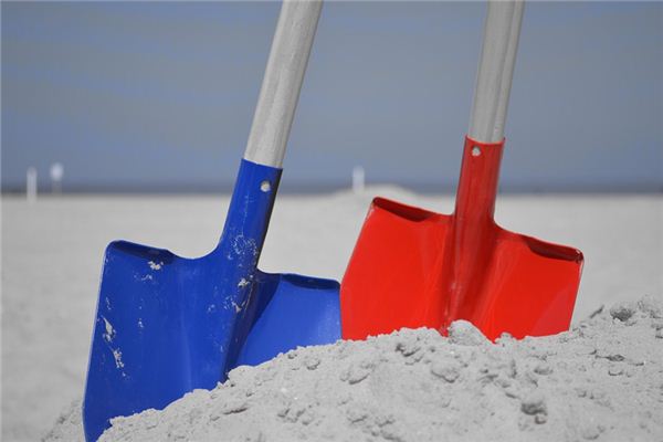 What does it mean to dream of a shovel? What does it mean to dream of a shovel?