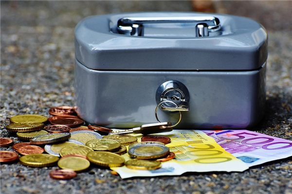 What does it mean to dream of a money box? What does it mean to dream of a money box?