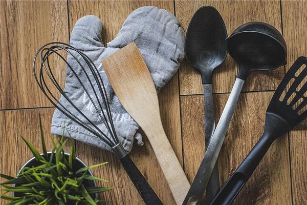 Dreaming of cooking utensils and kitchenware
