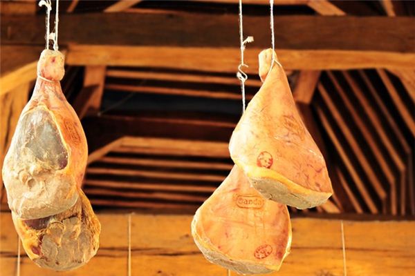 What does it mean to dream of ham? What does it mean to dream of ham?