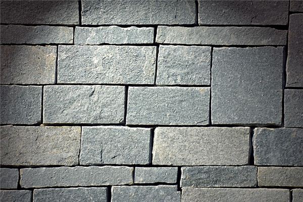 What does it mean to dream of a stone slab? What does it mean to dream of a stone slab?