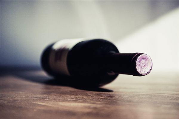 What does it mean to dream of wine bottles? What does it mean to dream of wine bottles?