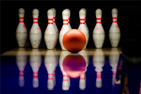 What does it mean to dream of bowling? What does it mean to dream of bowling?