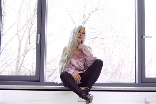 What does it mean to dream of having a pale face? What does it mean to dream of having a pale face?