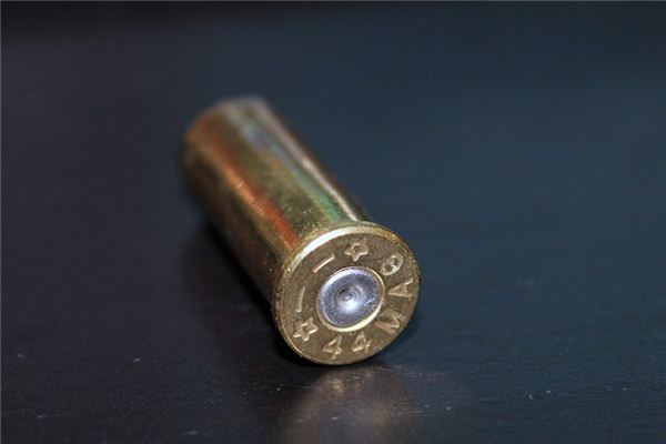 What does it mean to dream of bullet casings? What does it mean to dream of bullet casings?