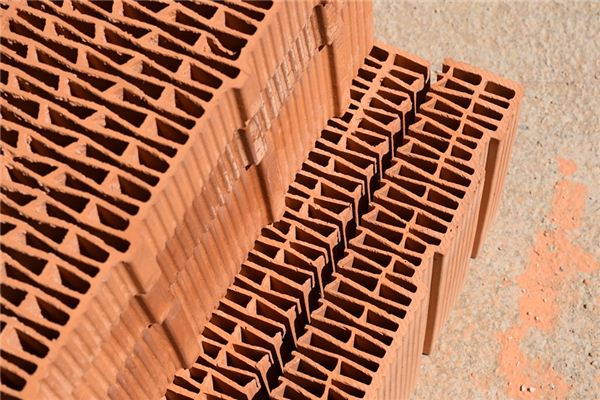 What does it mean to dream of bricks? What does it mean to dream of bricks?